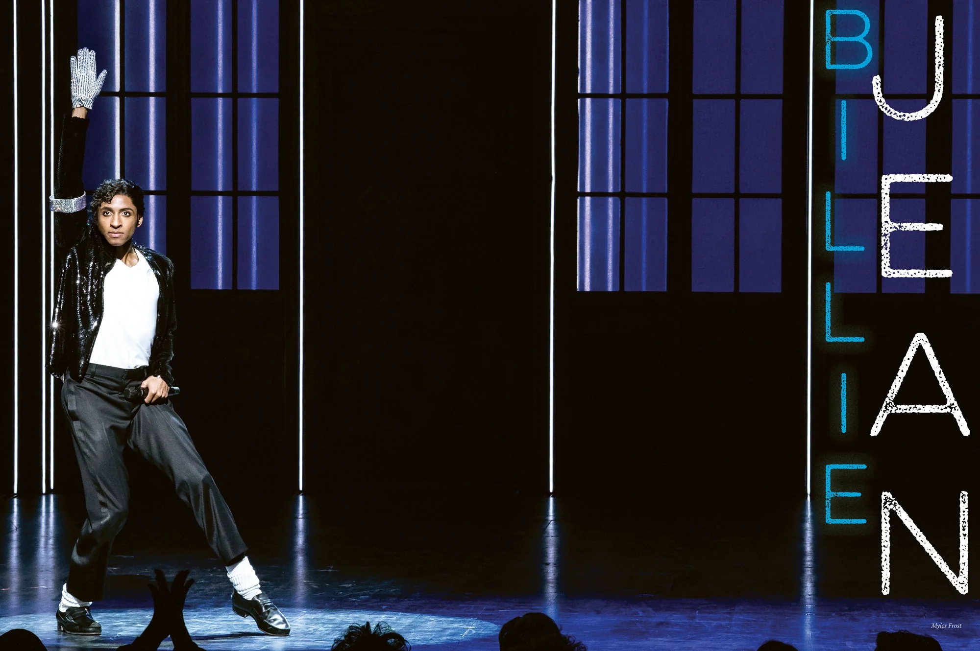 MJ THE MUSICAL Broadway Souvenir Brochure - Image 4